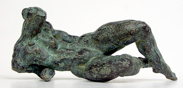 Liegende (1), Bronze, L. 15cm, 2002